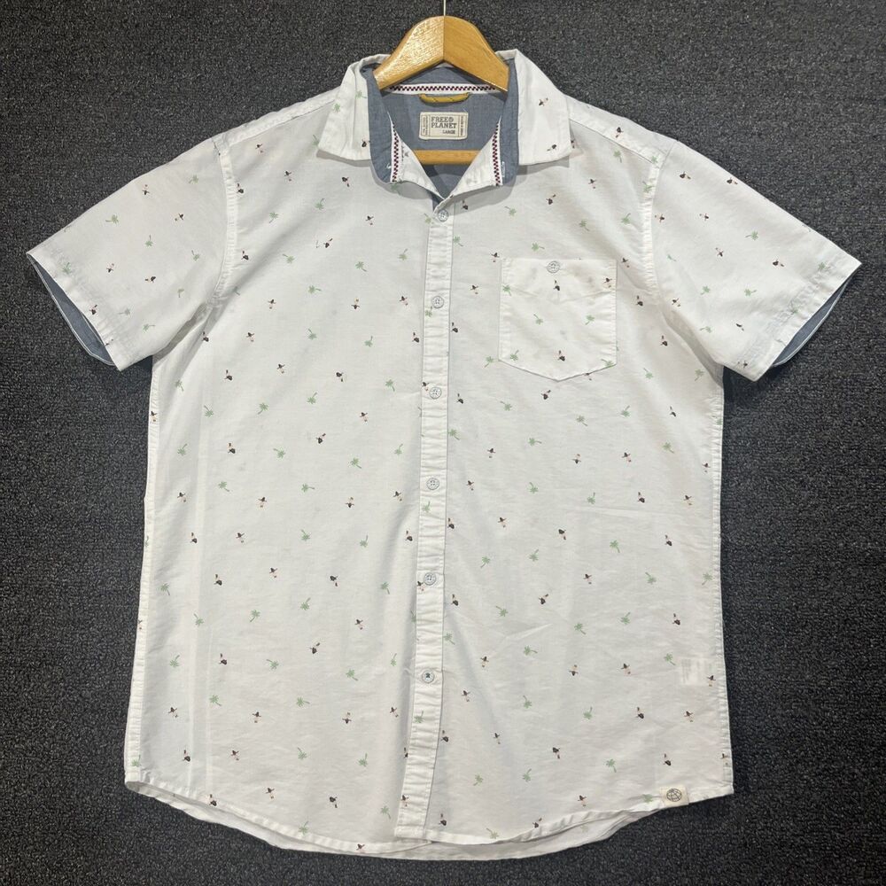 Free Planet Mens LG Button Up Shirt White Hawaiian Print‎ Hula Palm Cotton Beach